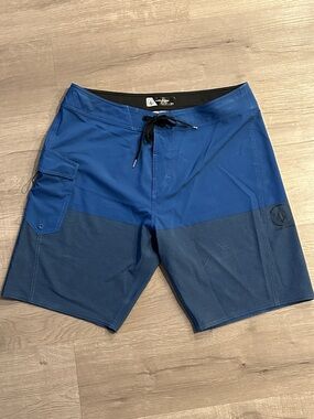 VOLCOM | Men’s Swim Shorts